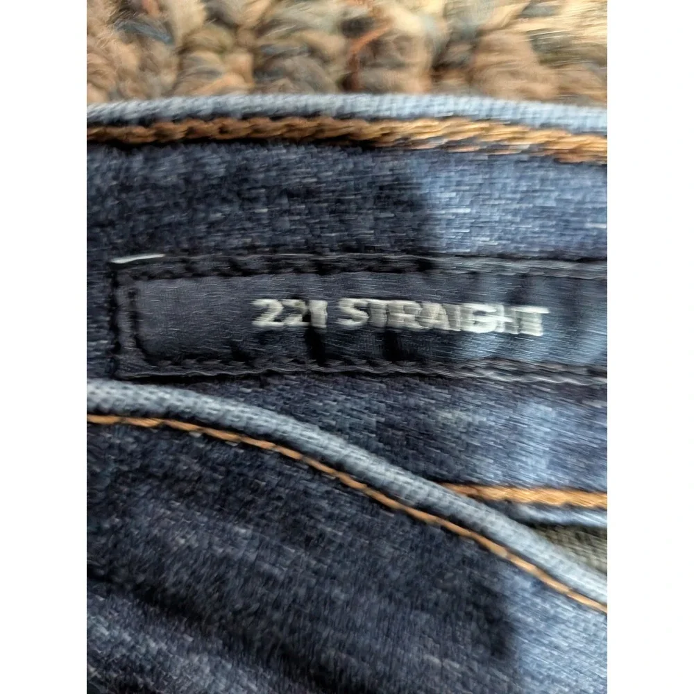 Lucky Brand 221 Straight Leg Jeans Mens 32x30 Dark Wash Blue Denim 7MC1029